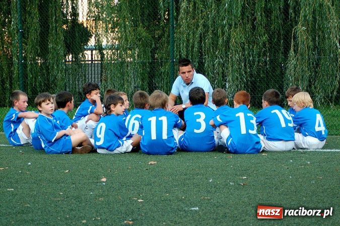 Zdjęcie w galerii na portalu naszraciborz.pl: Młodzi Unici pokazali klasę wiadomości z regionu