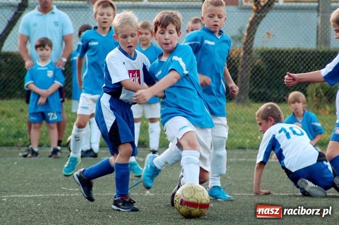 Zdjęcie w galerii na portalu naszraciborz.pl: Młodzi Unici pokazali klasę wiadomości z regionu