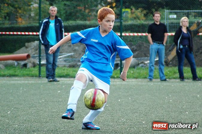 Zdjęcie w galerii na portalu naszraciborz.pl: Młodzi Unici pokazali klasę wiadomości z regionu