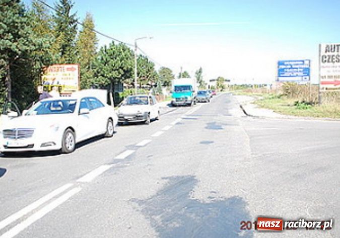 Zdjęcie w galerii na portalu naszraciborz.pl: Kierowca volkswagena uderzył w seicento wiadomości z regionu