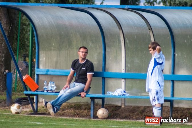 Zdjęcie w galerii na portalu naszraciborz.pl: Mecz na szczycie dla Krzanowic wiadomości z regionu