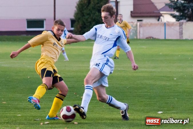 Zdjęcie w galerii na portalu naszraciborz.pl: Mecz na szczycie dla Krzanowic wiadomości z regionu