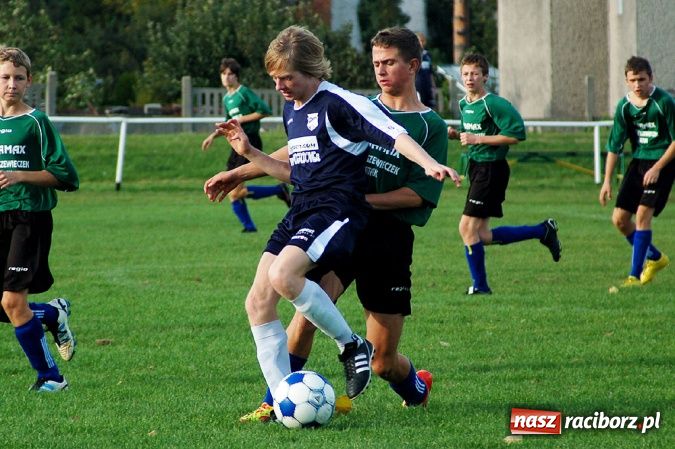 Zdjęcie w galerii na portalu naszraciborz.pl: Dzięwięć goli przy Urbana wiadomości z regionu