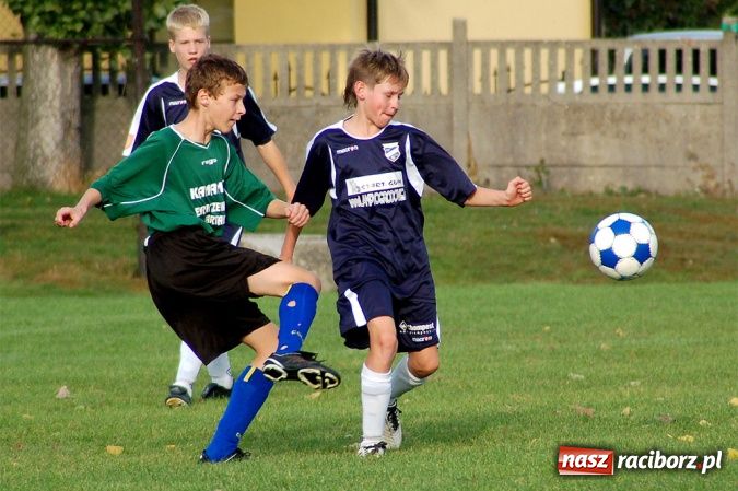Zdjęcie w galerii na portalu naszraciborz.pl: Dzięwięć goli przy Urbana wiadomości z regionu