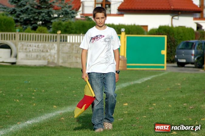 Zdjęcie w galerii na portalu naszraciborz.pl: Dzięwięć goli przy Urbana wiadomości z regionu