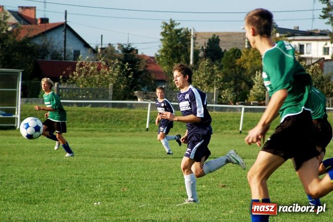 Zdjęcie w galerii na portalu naszraciborz.pl: Dzięwięć goli przy Urbana wiadomości z regionu