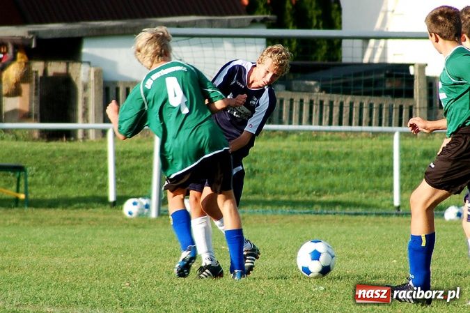 Zdjęcie w galerii na portalu naszraciborz.pl: Dzięwięć goli przy Urbana wiadomości z regionu