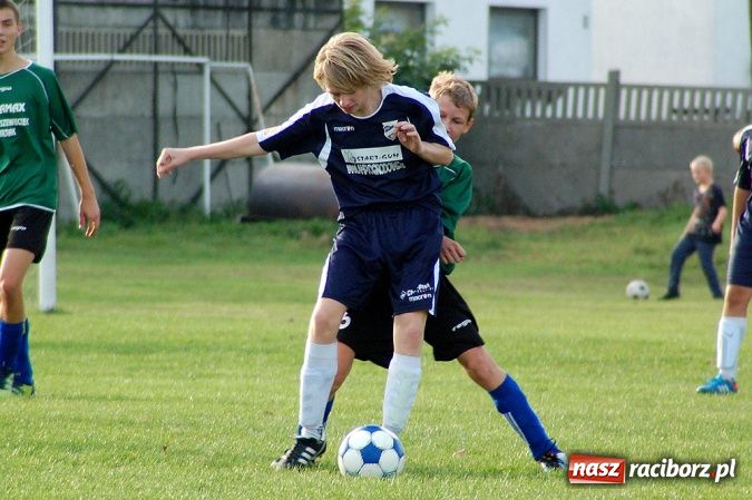 Zdjęcie w galerii na portalu naszraciborz.pl: Dzięwięć goli przy Urbana wiadomości z regionu