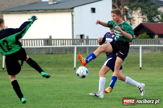 Zdjęcie w galerii na portalu naszraciborz.pl: Dzięwięć goli przy Urbana wiadomości z regionu