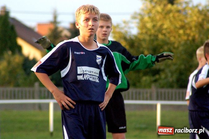 Zdjęcie w galerii na portalu naszraciborz.pl: Dzięwięć goli przy Urbana wiadomości z regionu