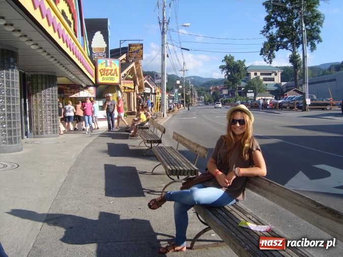 Zdjęcie w galerii na portalu naszraciborz.pl: Spędziła trzy miesiące w Stanach Zjednoczonych wiadomości z regionu