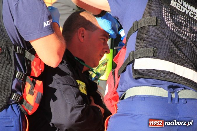 Zdjęcie w galerii na portalu naszraciborz.pl: Ratownicy udzielali pomocy 4-latkowi wiadomości z regionu