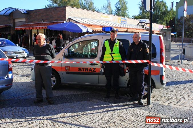 Zdjęcie w galerii na portalu naszraciborz.pl: Ratownicy udzielali pomocy 4-latkowi wiadomości z regionu