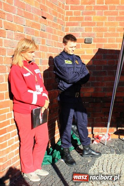 Zdjęcie w galerii na portalu naszraciborz.pl: Ratownicy udzielali pomocy 4-latkowi wiadomości z regionu