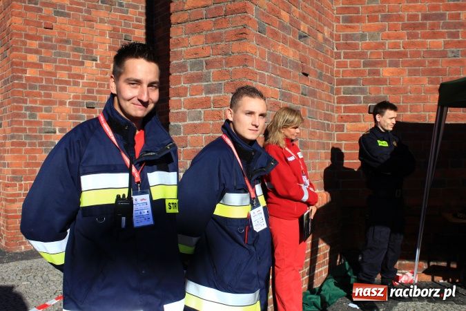 Zdjęcie w galerii na portalu naszraciborz.pl: Ratownicy udzielali pomocy 4-latkowi wiadomości z regionu