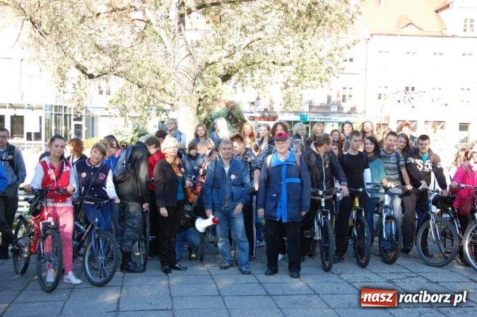 Zdjęcie w galerii na portalu naszraciborz.pl: Szlakiem husarii z metą na zamku wiadomości z regionu