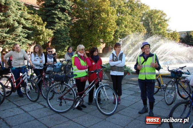 Zdjęcie w galerii na portalu naszraciborz.pl: Szlakiem husarii z metą na zamku wiadomości z regionu