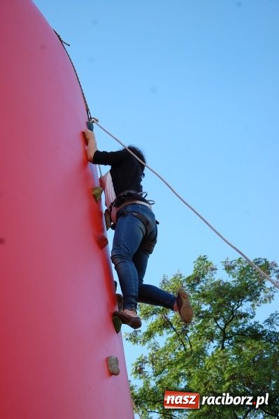 Zdjęcie w galerii na portalu naszraciborz.pl: Szlakiem husarii z metą na zamku wiadomości z regionu