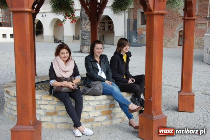 Zdjęcie w galerii na portalu naszraciborz.pl: Szlakiem husarii z metą na zamku wiadomości z regionu