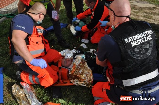 Zdjęcie w galerii na portalu naszraciborz.pl: Przedszkole w Raciborzu opanował groźny terrorysta. W Rudniku poważny wypadek wiadomości z regionu