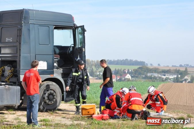 Zdjęcie w galerii na portalu naszraciborz.pl: Przedszkole w Raciborzu opanował groźny terrorysta. W Rudniku poważny wypadek wiadomości z regionu