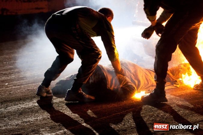 Zdjęcie w galerii na portalu naszraciborz.pl: Flott Cascaders Team - show kaskaderów wiadomości z regionu