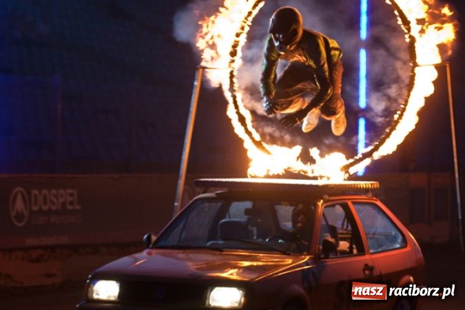 Zdjęcie w galerii na portalu naszraciborz.pl: Flott Cascaders Team - show kaskaderów wiadomości z regionu