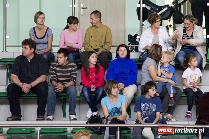 Zdjęcie w galerii na portalu naszraciborz.pl: Zagrali razem w Arenie Rafako już po raz siódmy wiadomości z regionu