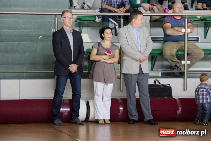 Zdjęcie w galerii na portalu naszraciborz.pl: Zagrali razem w Arenie Rafako już po raz siódmy wiadomości z regionu