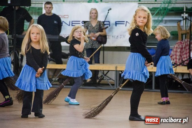 Zdjęcie w galerii na portalu naszraciborz.pl: Zagrali razem w Arenie Rafako już po raz siódmy wiadomości z regionu