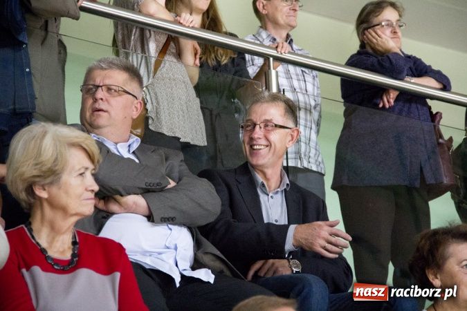 Zdjęcie w galerii na portalu naszraciborz.pl: Zagrali razem w Arenie Rafako już po raz siódmy wiadomości z regionu