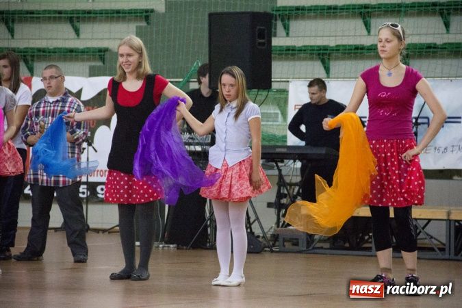 Zdjęcie w galerii na portalu naszraciborz.pl: Zagrali razem w Arenie Rafako już po raz siódmy wiadomości z regionu