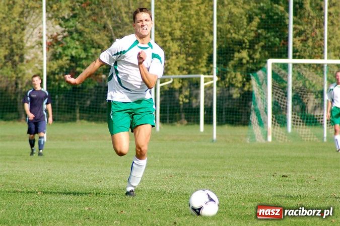 Zdjęcie w galerii na portalu naszraciborz.pl: Podział punktów w juniorskich derbach wiadomości z regionu