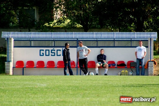 Zdjęcie w galerii na portalu naszraciborz.pl: Podział punktów w juniorskich derbach wiadomości z regionu