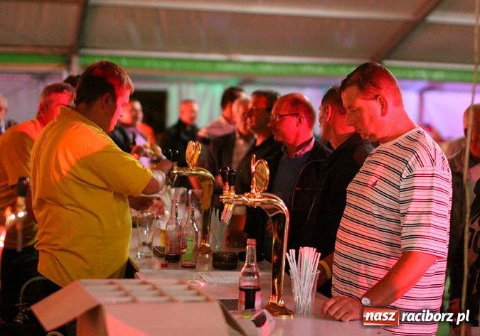 Zdjęcie w galerii na portalu naszraciborz.pl: Ruszył doroczny szymocicki Oktoberfest wiadomości z regionu