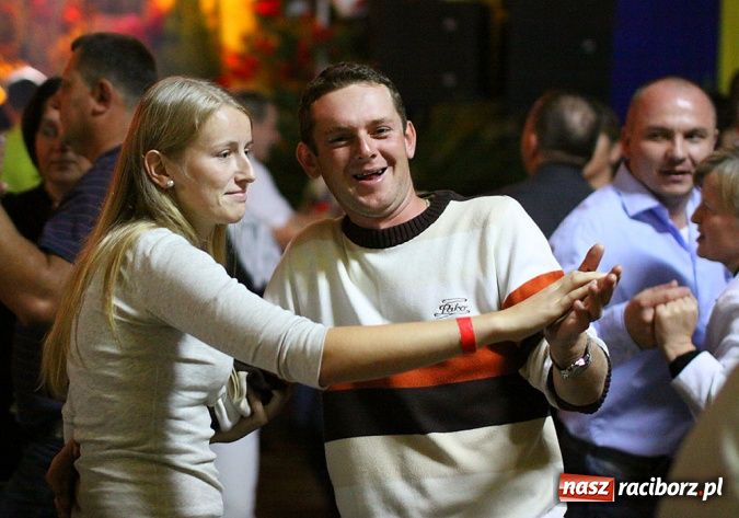 Zdjęcie w galerii na portalu naszraciborz.pl: Ruszył doroczny szymocicki Oktoberfest wiadomości z regionu