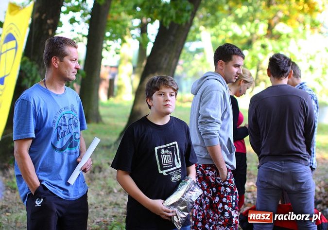 Zdjęcie w galerii na portalu naszraciborz.pl: W Kuźni Raciborskiej odbyły się mistrzostwa świata gry w kapsle wiadomości z regionu