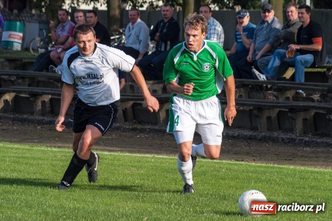 Zdjęcie w galerii na portalu naszraciborz.pl: Bezbarwna wygrana Tworkowa wiadomości z regionu