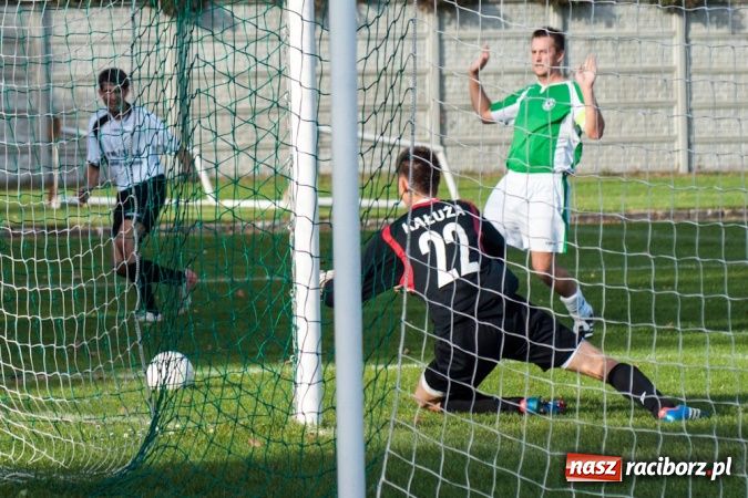 Zdjęcie w galerii na portalu naszraciborz.pl: Bezbarwna wygrana Tworkowa wiadomości z regionu