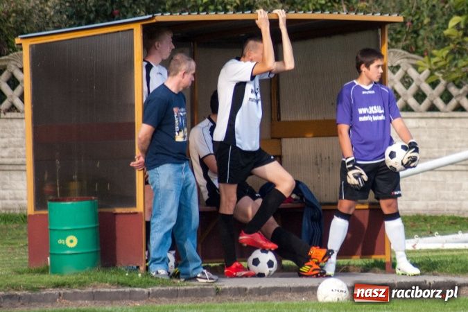 Zdjęcie w galerii na portalu naszraciborz.pl: Bezbarwna wygrana Tworkowa wiadomości z regionu