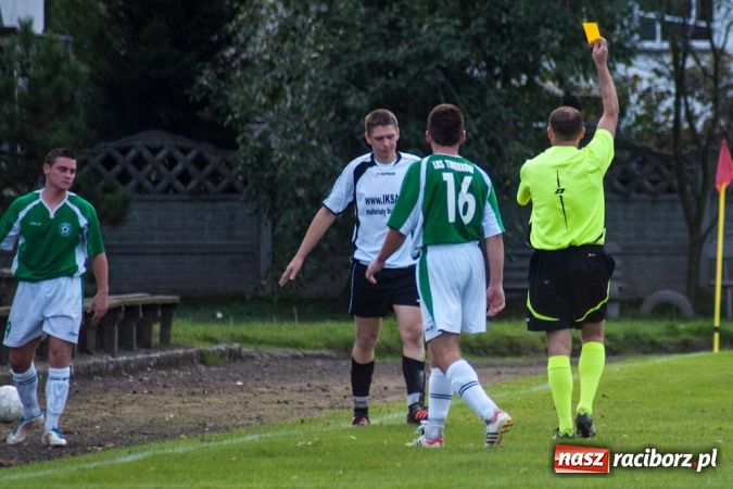 Zdjęcie w galerii na portalu naszraciborz.pl: Bezbarwna wygrana Tworkowa wiadomości z regionu