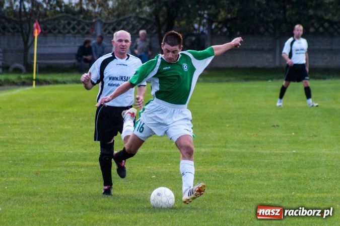 Zdjęcie w galerii na portalu naszraciborz.pl: Bezbarwna wygrana Tworkowa wiadomości z regionu