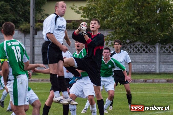 Zdjęcie w galerii na portalu naszraciborz.pl: Bezbarwna wygrana Tworkowa wiadomości z regionu