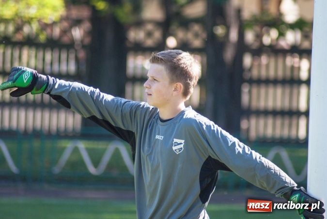 Zdjęcie w galerii na portalu naszraciborz.pl: Punkt wydarty Unii w ostatniej chwili wiadomości z regionu