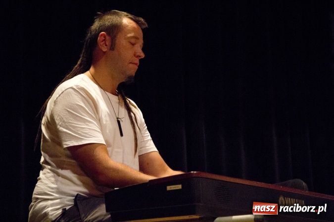 Zdjęcie w galerii na portalu naszraciborz.pl: Wręczono medale im. ks. Stefana Pieczki Unitas In Veritate wiadomości z regionu