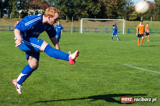 Zdjęcie w galerii na portalu naszraciborz.pl: Jak nie strzelisz, to dostaniesz wiadomości z regionu