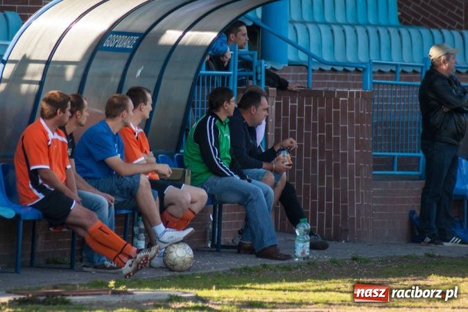 Zdjęcie w galerii na portalu naszraciborz.pl: Jak nie strzelisz, to dostaniesz wiadomości z regionu