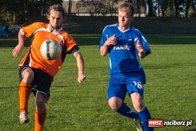 Zdjęcie w galerii na portalu naszraciborz.pl: Jak nie strzelisz, to dostaniesz wiadomości z regionu