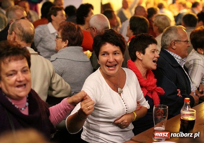 Zdjęcie w galerii na portalu naszraciborz.pl: Lista śląskich szlagierów w Szymocicach wiadomości z regionu