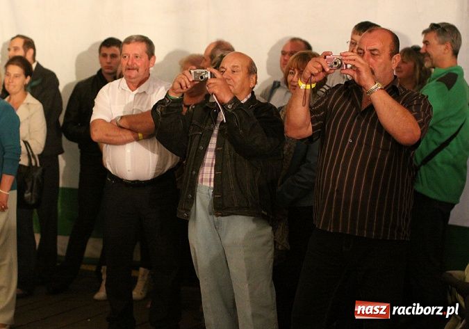 Zdjęcie w galerii na portalu naszraciborz.pl: Lista śląskich szlagierów w Szymocicach wiadomości z regionu
